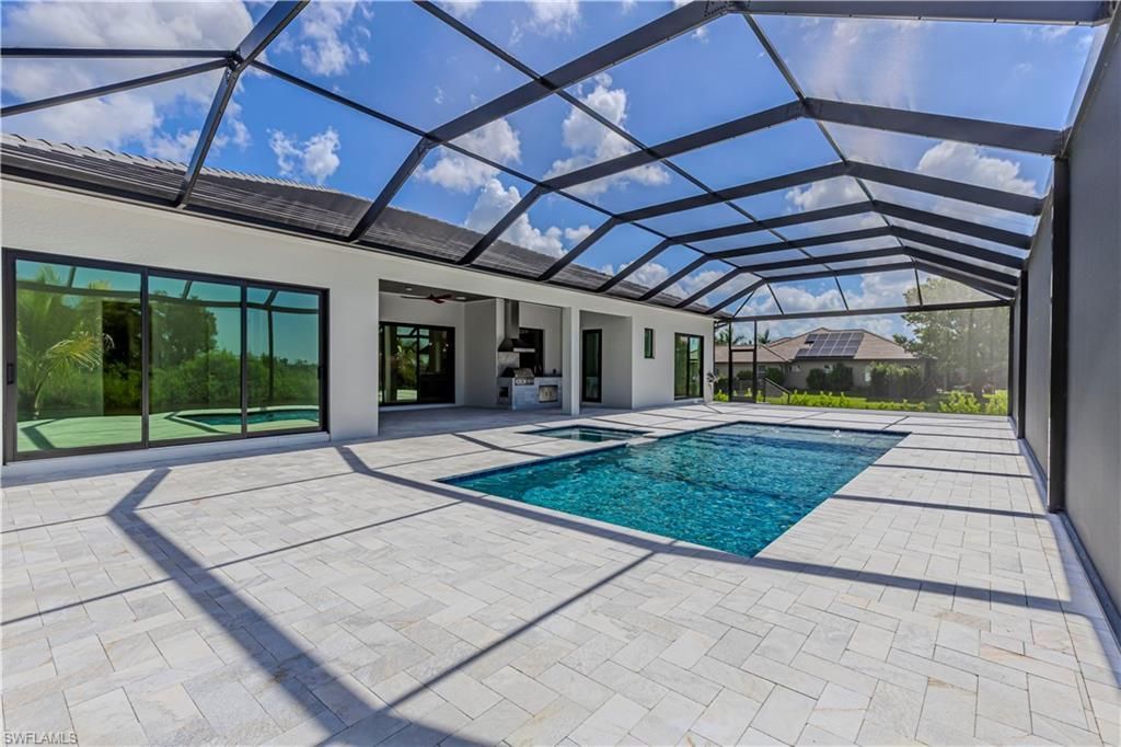 18433 Royal Hammock Blvd, Naples, FL 34114 Photo