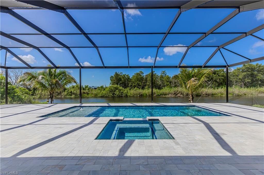 18433 Royal Hammock Blvd, Naples, FL 34114 Photo
