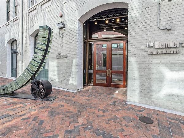 700 COMMERCE Street , Unit 311, New Orleans, LA 70130