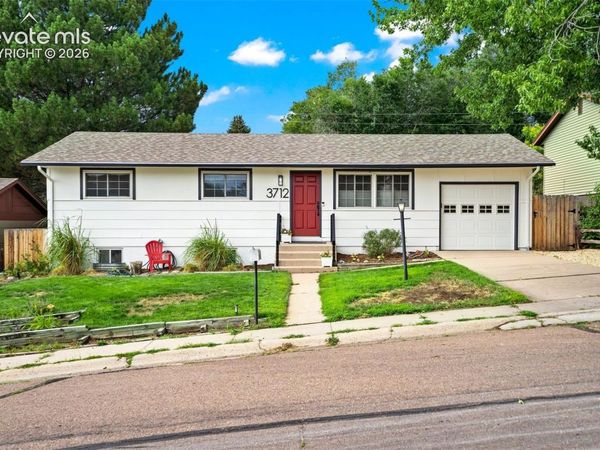 3712 Pembroke Street, Colorado Springs, CO 80907