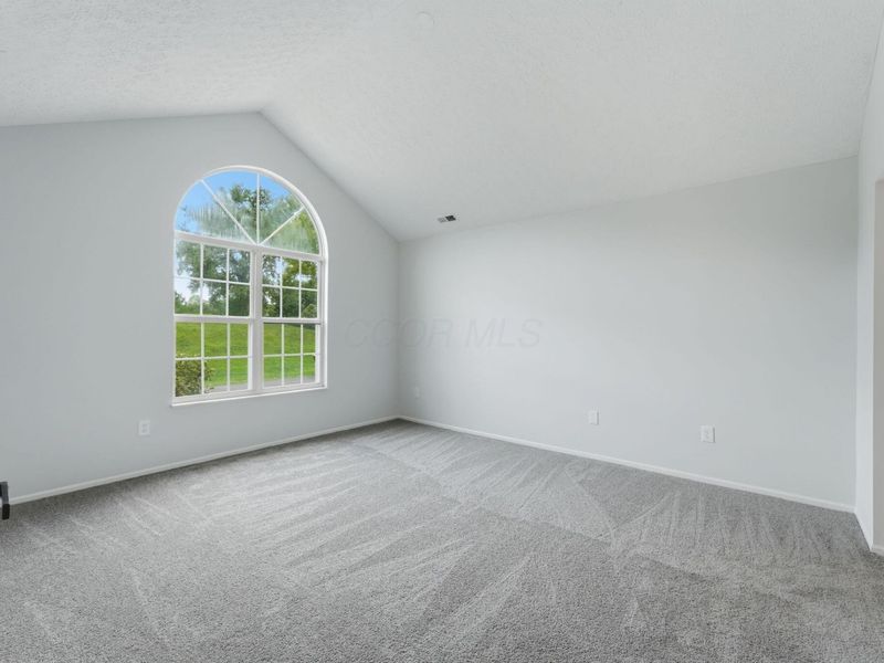 5642 Villa Gates Drive, Hilliard, OH 43026 Photo 23