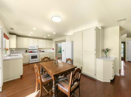 106 Gisler Ct, Folsom, CA 95630 Photo