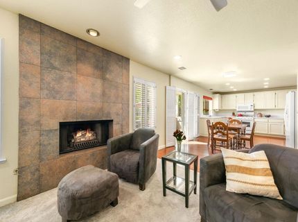 106 Gisler Ct, Folsom, CA 95630 Photo