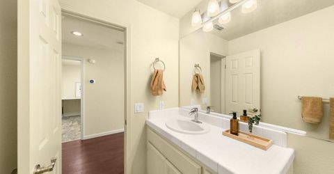 106 Gisler Ct, Folsom, CA 95630 Photo