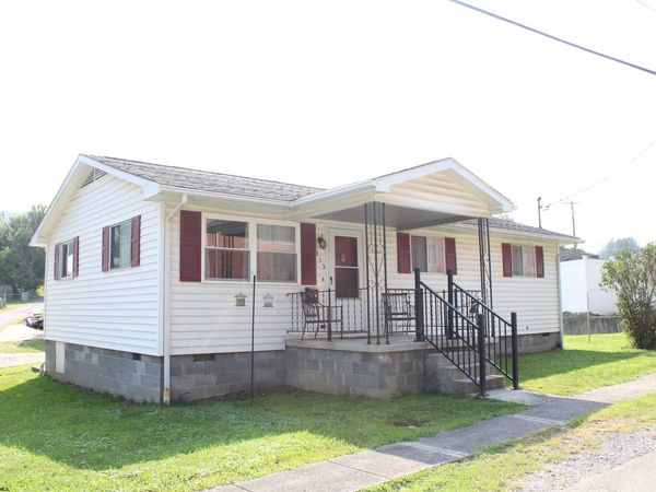 315 State Street, Weston, WV 26452