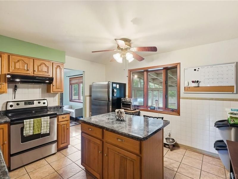 4486 Pinecroft Drive, Green Township, OH 45211 Photo 12