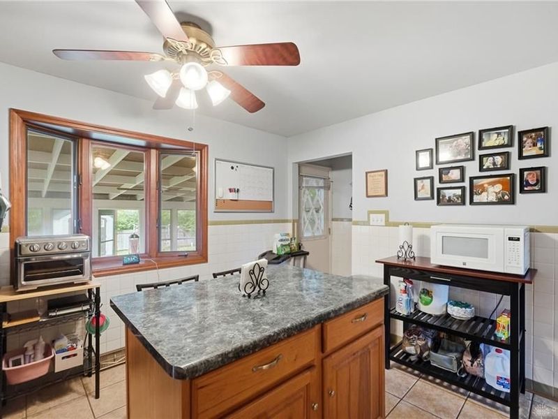 4486 Pinecroft Drive, Green Township, OH 45211 Photo 13