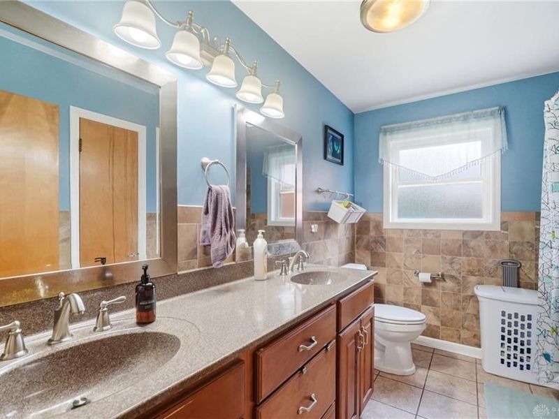 4486 Pinecroft Drive, Green Township, OH 45211 Photo 18