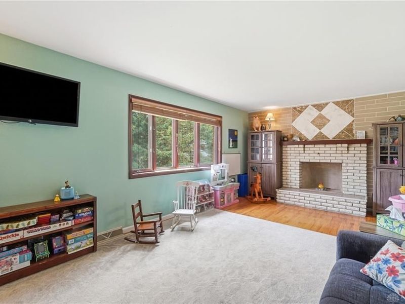 4486 Pinecroft Drive, Green Township, OH 45211 Photo 7
