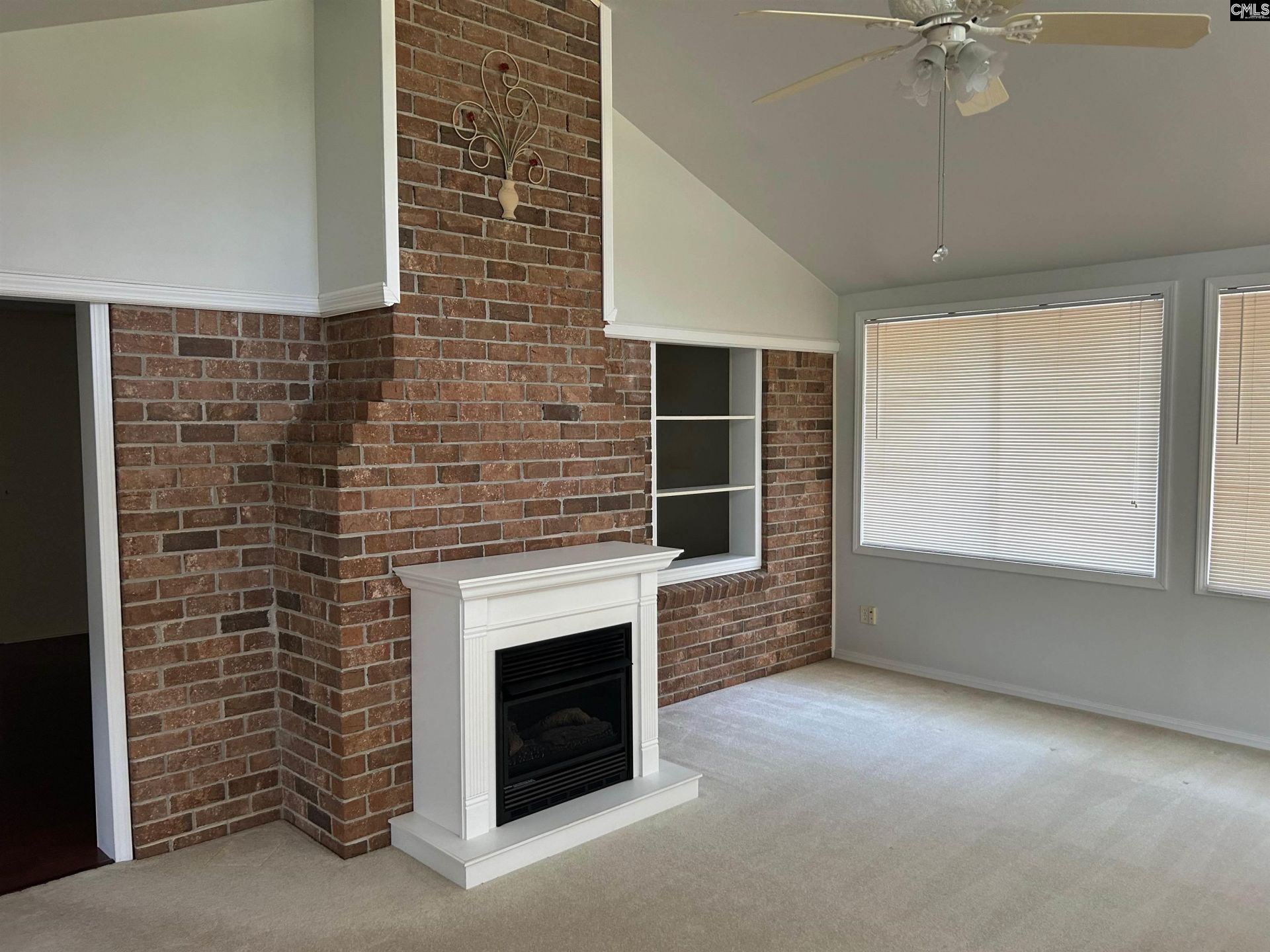 110 Shadowfield Circle  Photo 5