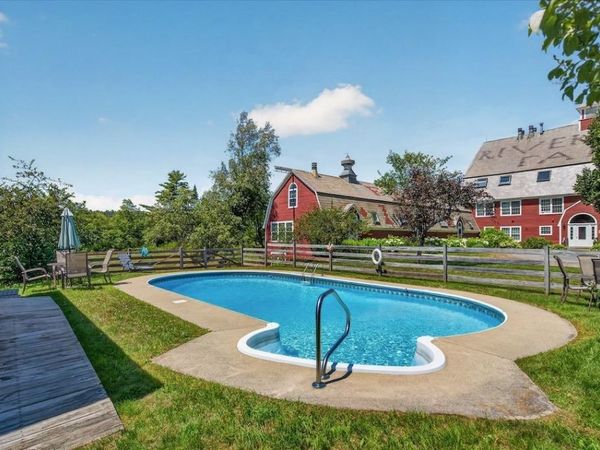 254 Boynton Road, Unit U1, Londonderry, VT 05148