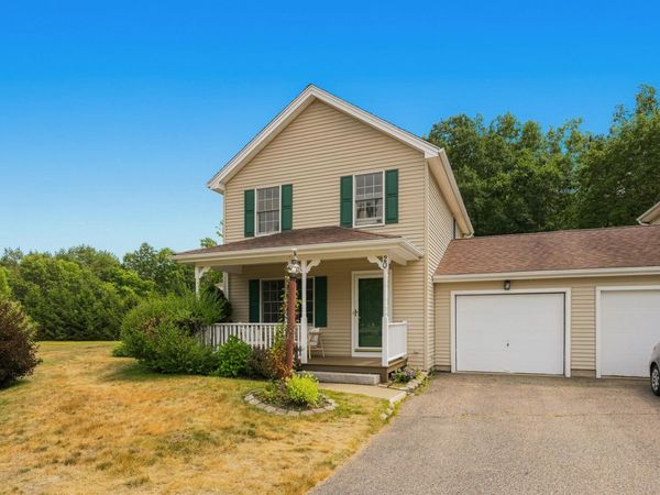 20 Robin Lane, Greenland, NH 03840