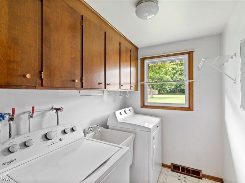 5059 Broadview Street NE, Louisville, OH 44641 Photo 26