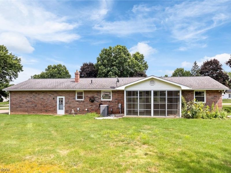 5059 Broadview Street NE, Louisville, OH 44641 Photo 32