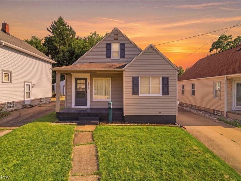 2536 Albrecht Avenue, Akron, OH 44312 Photo 2