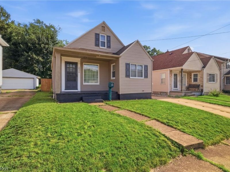 2536 Albrecht Avenue, Akron, OH 44312 Photo 3