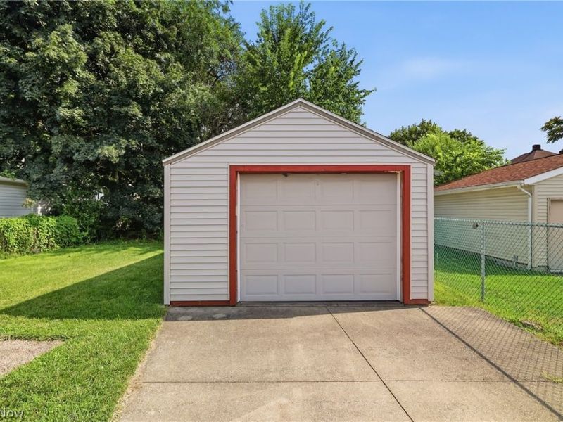 2536 Albrecht Avenue, Akron, OH 44312 Photo 39