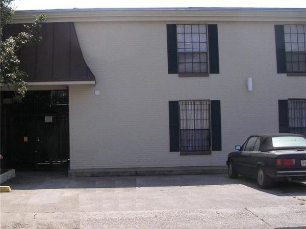 7522 BENJAMIN Street , Unit 204, New Orleans, LA 70118