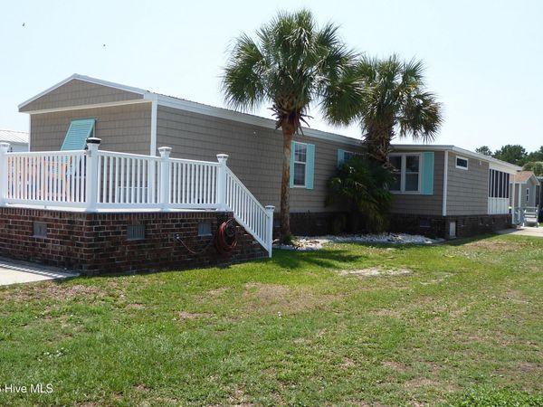 419 Snow Goose Lane, Newport, NC 28570