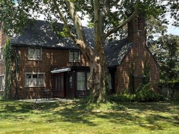 623 Coolidge Road , Birmingham, MI 48009