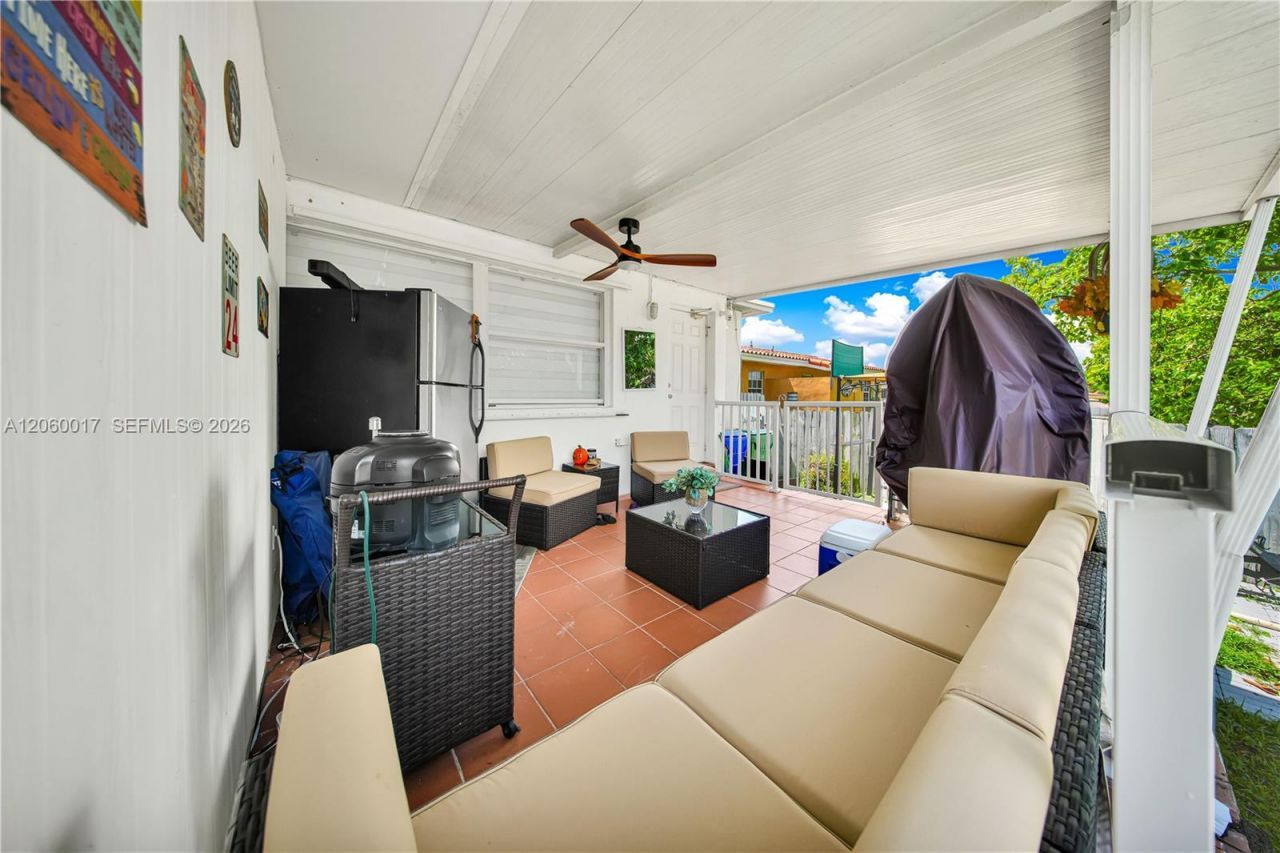 333 NW 60th Ave, Miami, FL 33126 Photo
