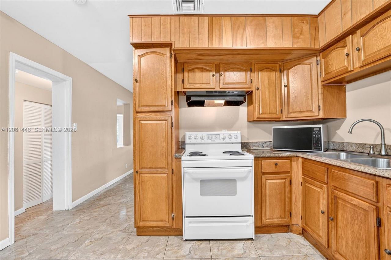 6240 SW 22nd Ct, Unit 6240, Miramar, FL 33023 Photo