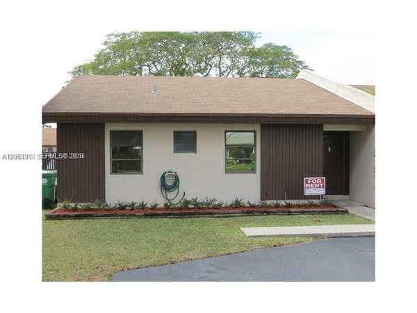 5112 SW 138th Ave Cir, Miami, FL 33175