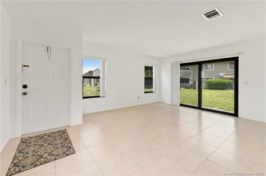 1496 SE Colchester Circle, Port Saint Lucie, FL 34952 Photo