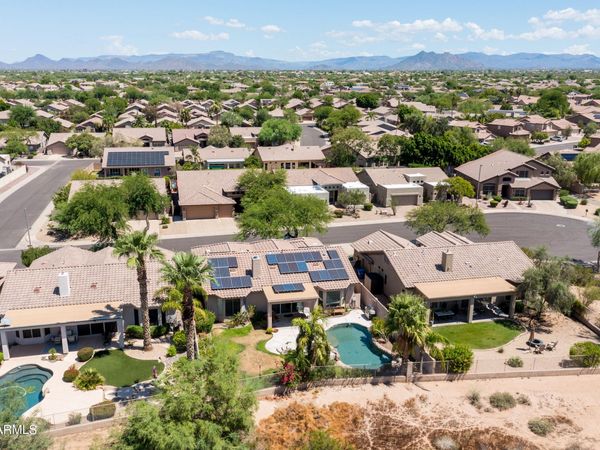 4409 E LARIAT Lane, Phoenix, AZ 85050
