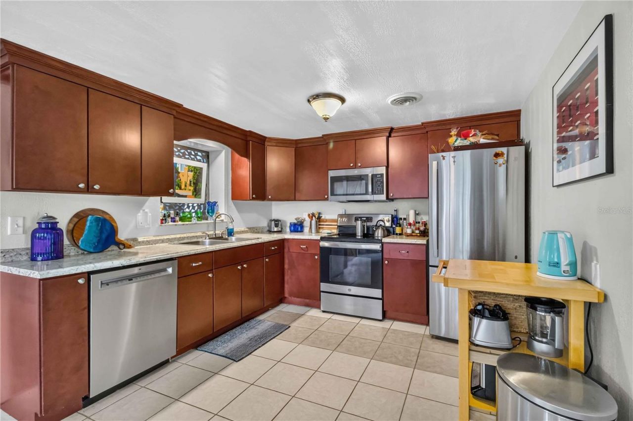 535 Caruso Place, Sarasota, FL 34237 Photo