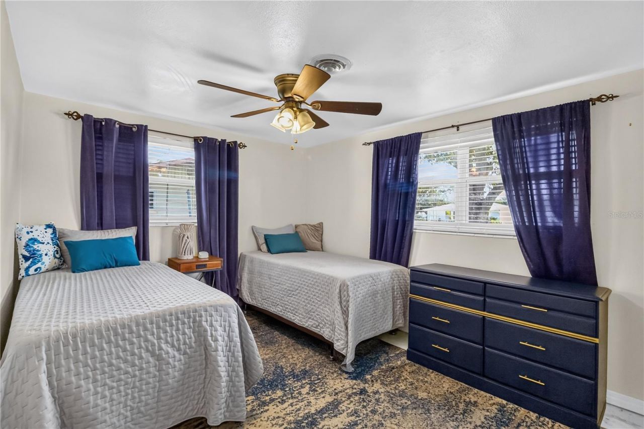 535 Caruso Place, Sarasota, FL 34237 Photo