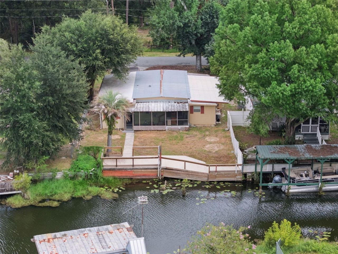 13602 Palm Drive , Astatula, FL 34705 Photo