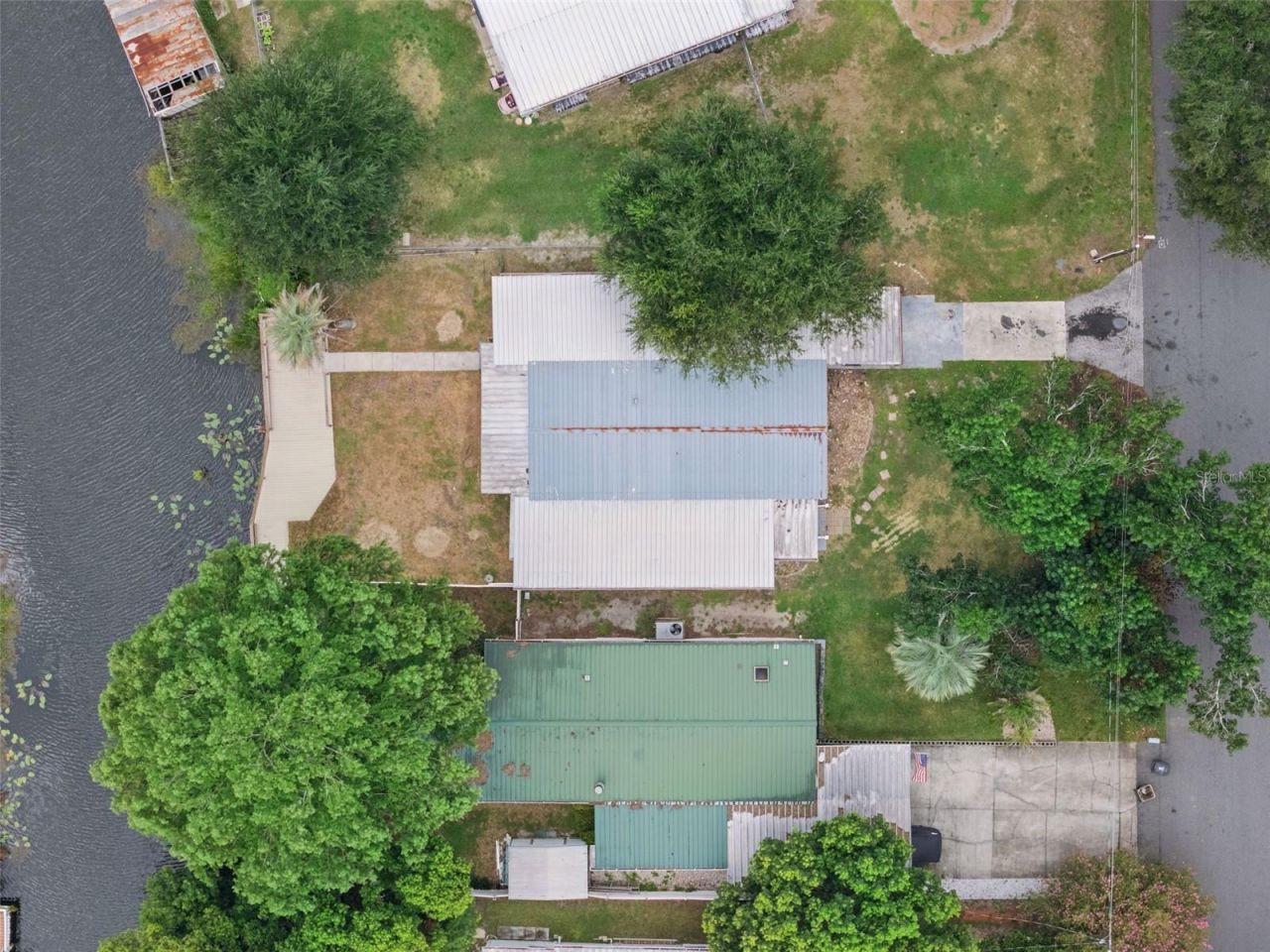 13602 Palm Drive , Astatula, FL 34705 Photo