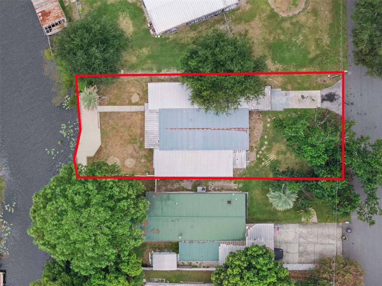13602 Palm Drive , Astatula, FL 34705 Photo