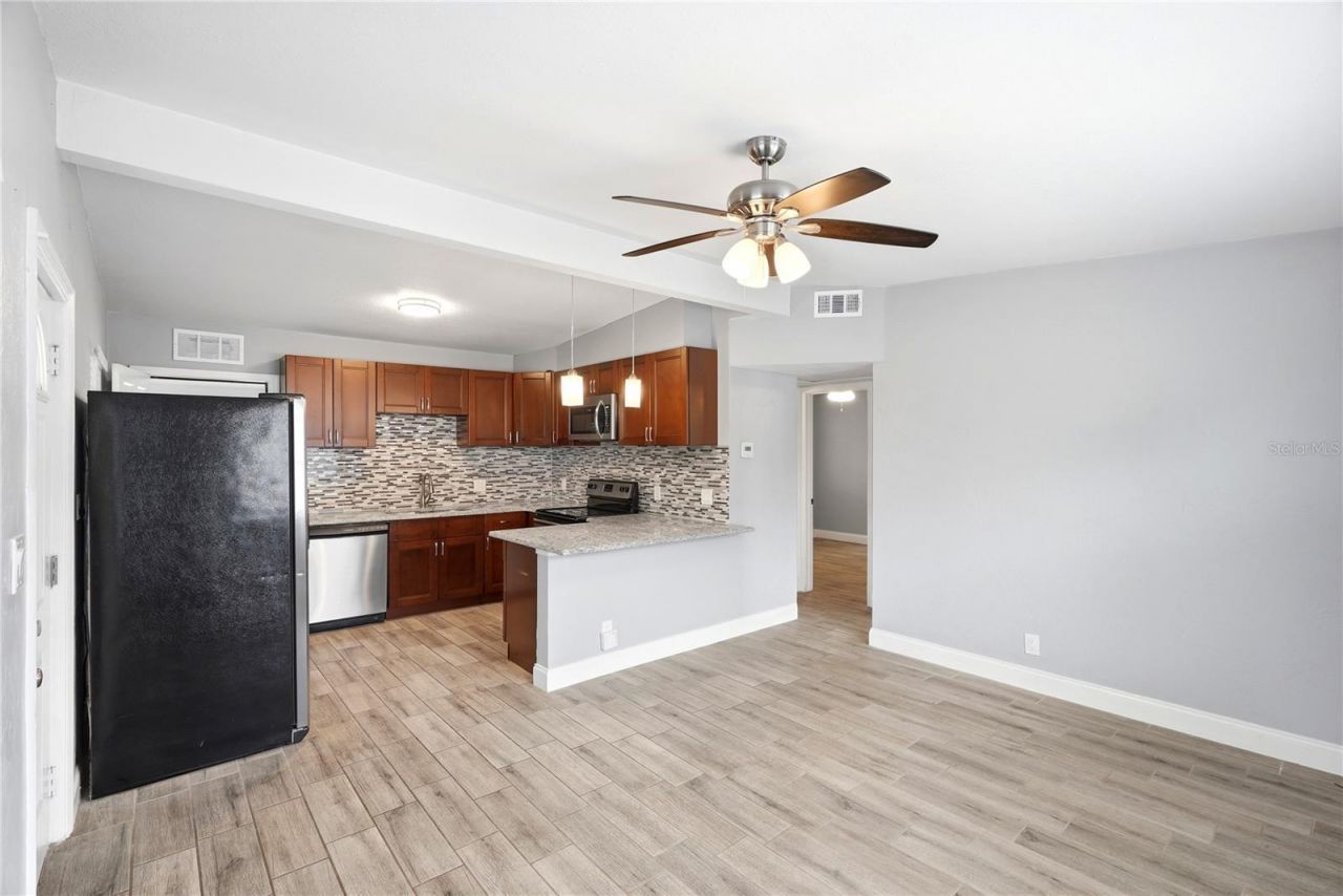 3219 40th Street N, Saint Petersburg, FL 33713 Photo