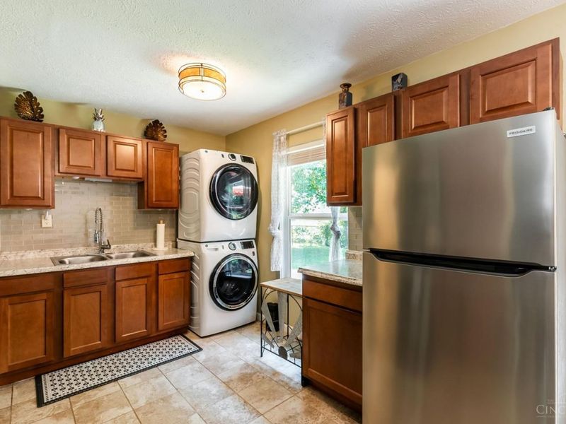 10057 Manistee Way, Colerain Township, OH 45251 Photo 14