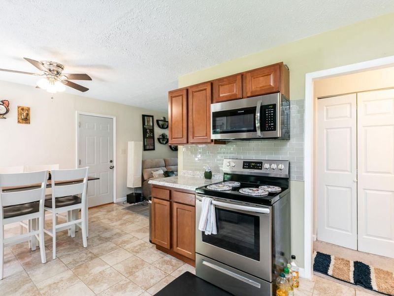 10057 Manistee Way, Colerain Township, OH 45251 Photo 15