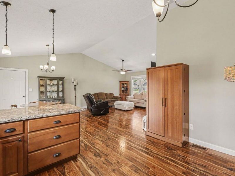 113 Kayleigh Drive, Mount Orab, OH 45154 Photo 10