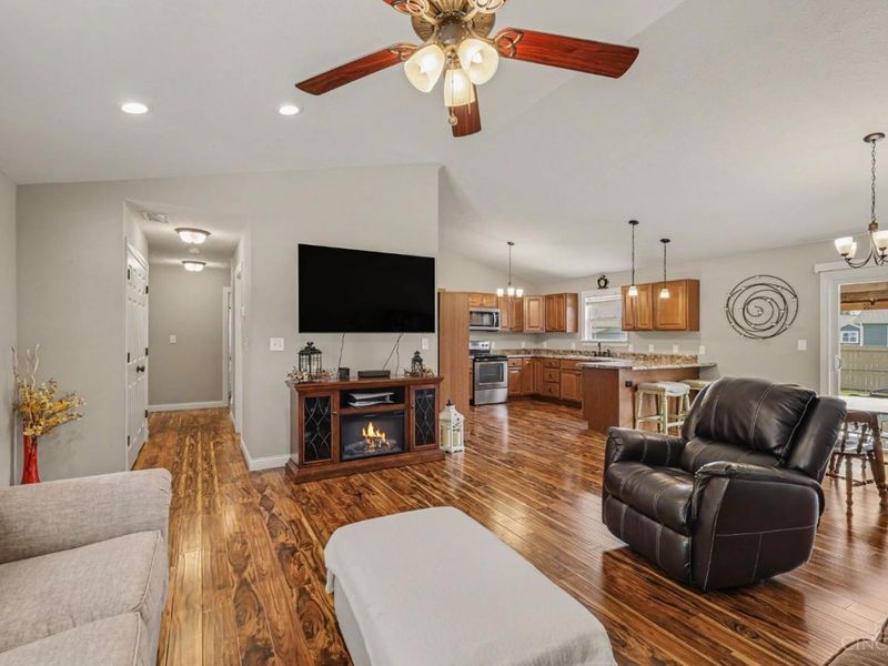 113 Kayleigh Drive, Mount Orab, OH 45154 Photo 5