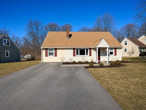 41 Janet Circle, Unit 41, Shrewsbury, MA 01545