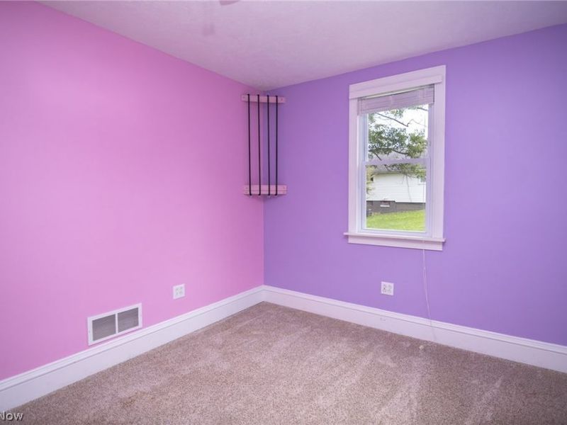107 Broad Street, Saint Clairsville, OH 43950 Photo 12