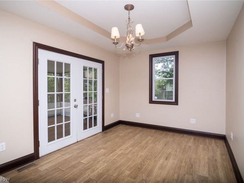 107 Broad Street, Saint Clairsville, OH 43950 Photo 20