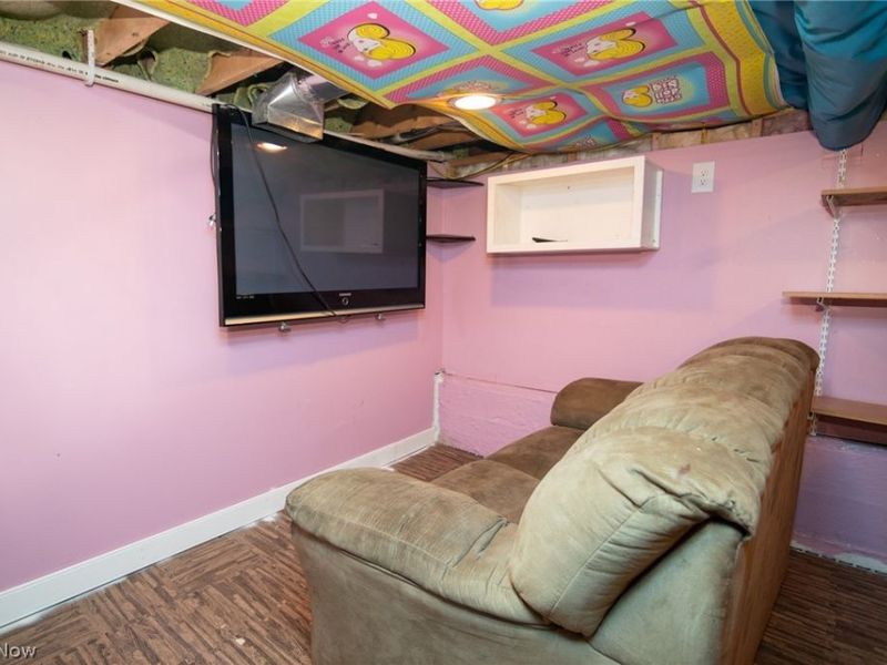 107 Broad Street, Saint Clairsville, OH 43950 Photo 30
