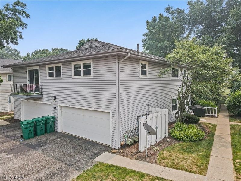 2436 Island Drive , Unit C, Uniontown, OH 44685 Photo 33