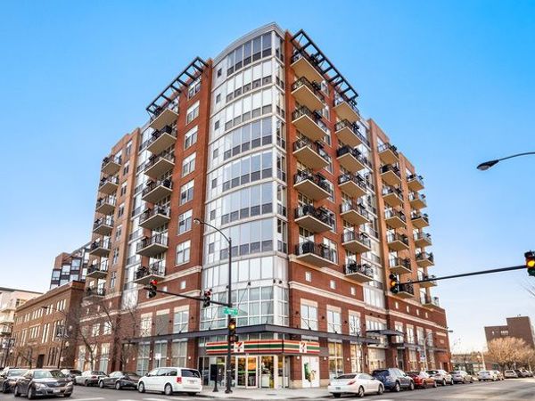 1201 W Adams Street , Unit 909, Chicago, IL 60607