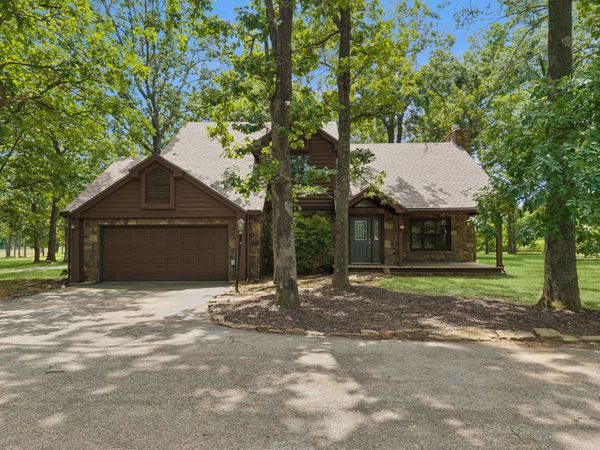 61801 E 94 Road , Miami, OK 74354