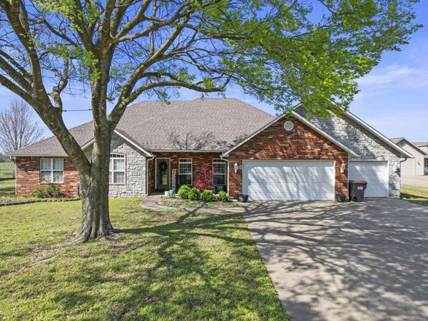 2801 Harber Oaks Loop , Grove, OK 74344