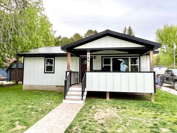 145 1st Street NW, Elgin, MN 55932