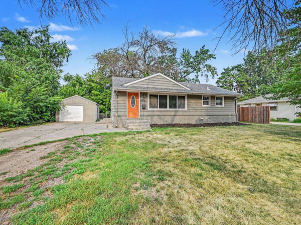5931 Zenith Avenue N, Minneapolis, MN 55429