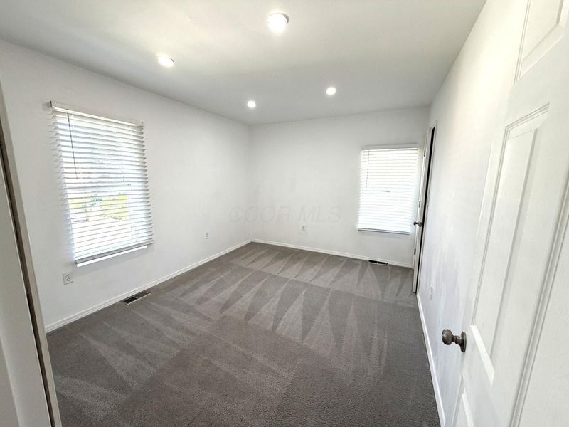 999 S 22nd Street , Columbus, OH 43206 Photo 14